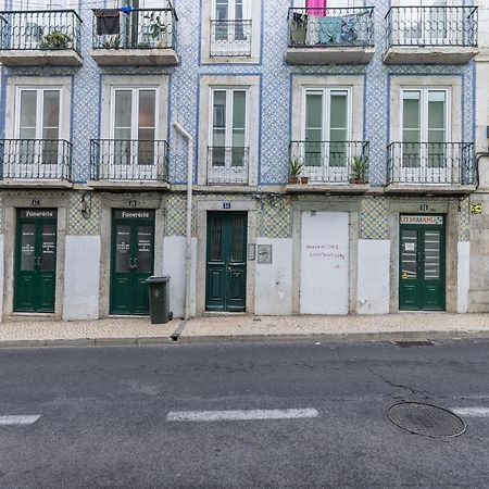 Lovely Patio Getaway In Lisbon Apartment Bagian luar foto