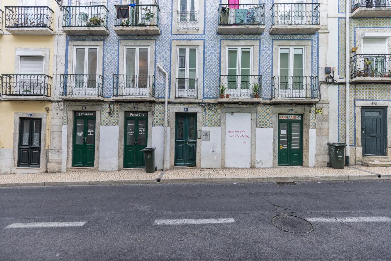 Lovely Patio Getaway In Lisbon Apartment Bagian luar foto