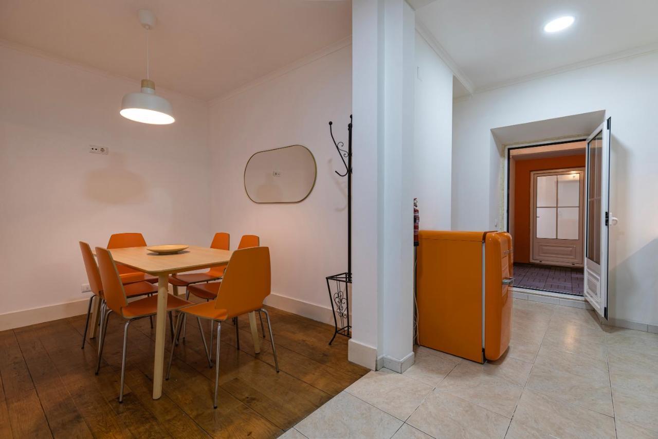 Lovely Patio Getaway In Lisbon Apartment Bagian luar foto