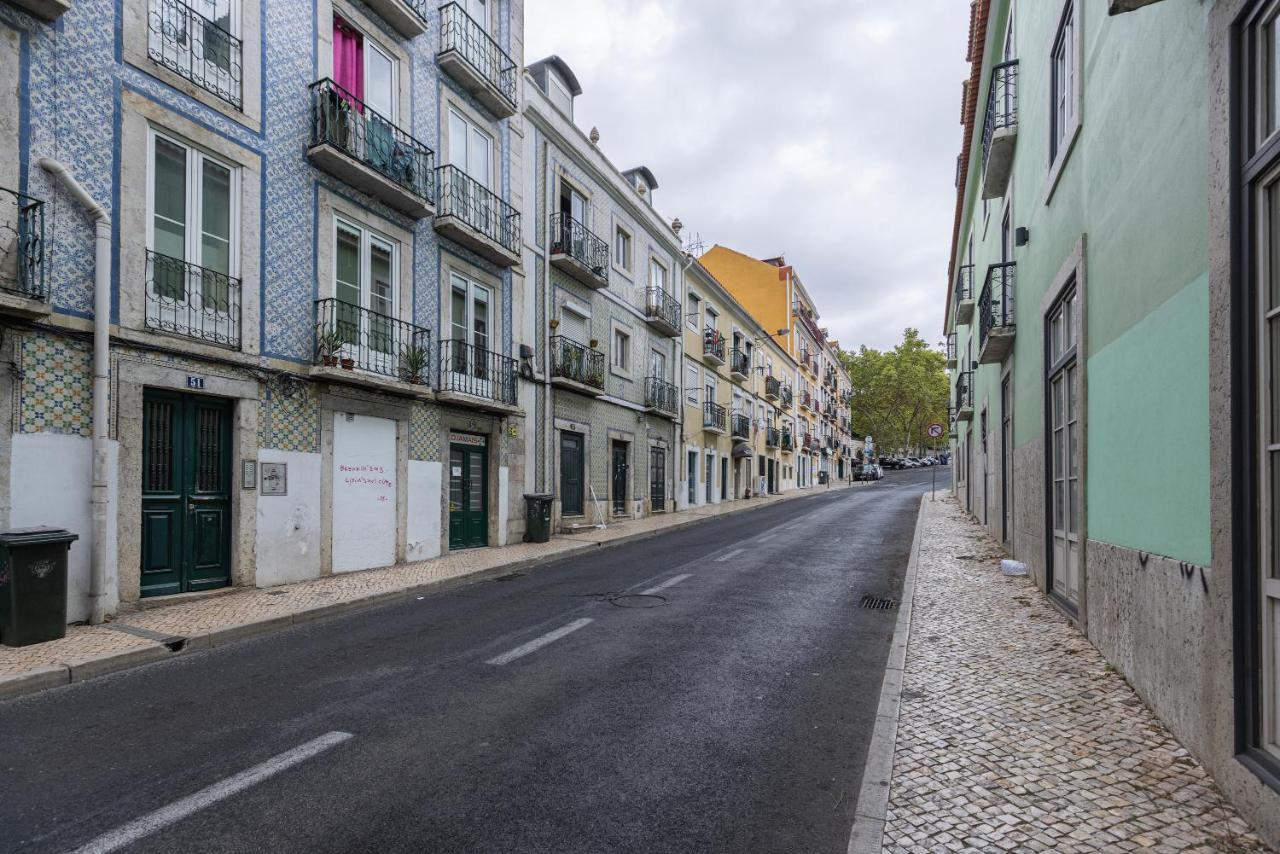 Lovely Patio Getaway In Lisbon Apartment Bagian luar foto