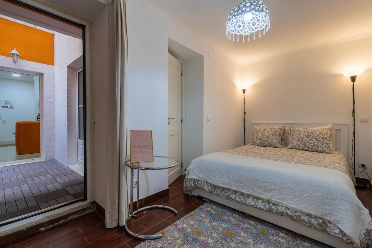 Lovely Patio Getaway In Lisbon Apartment Bagian luar foto