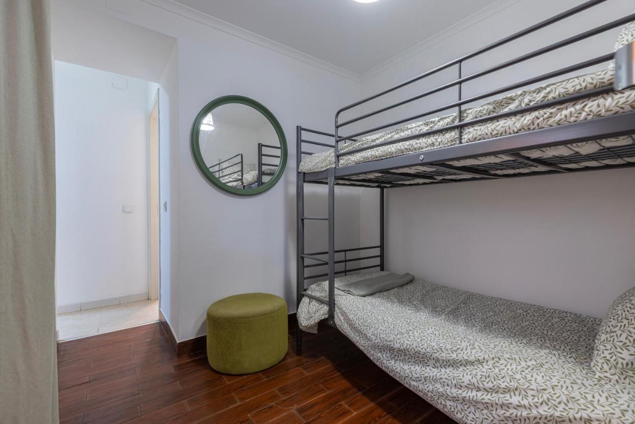 Lovely Patio Getaway In Lisbon Apartment Bagian luar foto